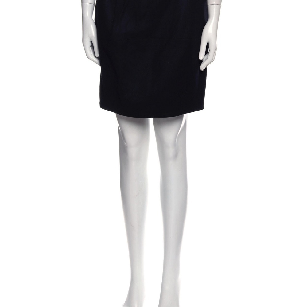 Vintage Fendi
Fleece Wool Knee-Length Skirt